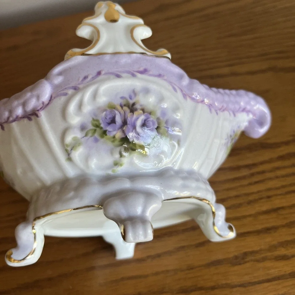 Vintage Cracker Barrel Footed Porcelain Basket Violets 10K Gold Trim Cottagecore